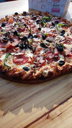 Fresh n Hot Pizza Spot
