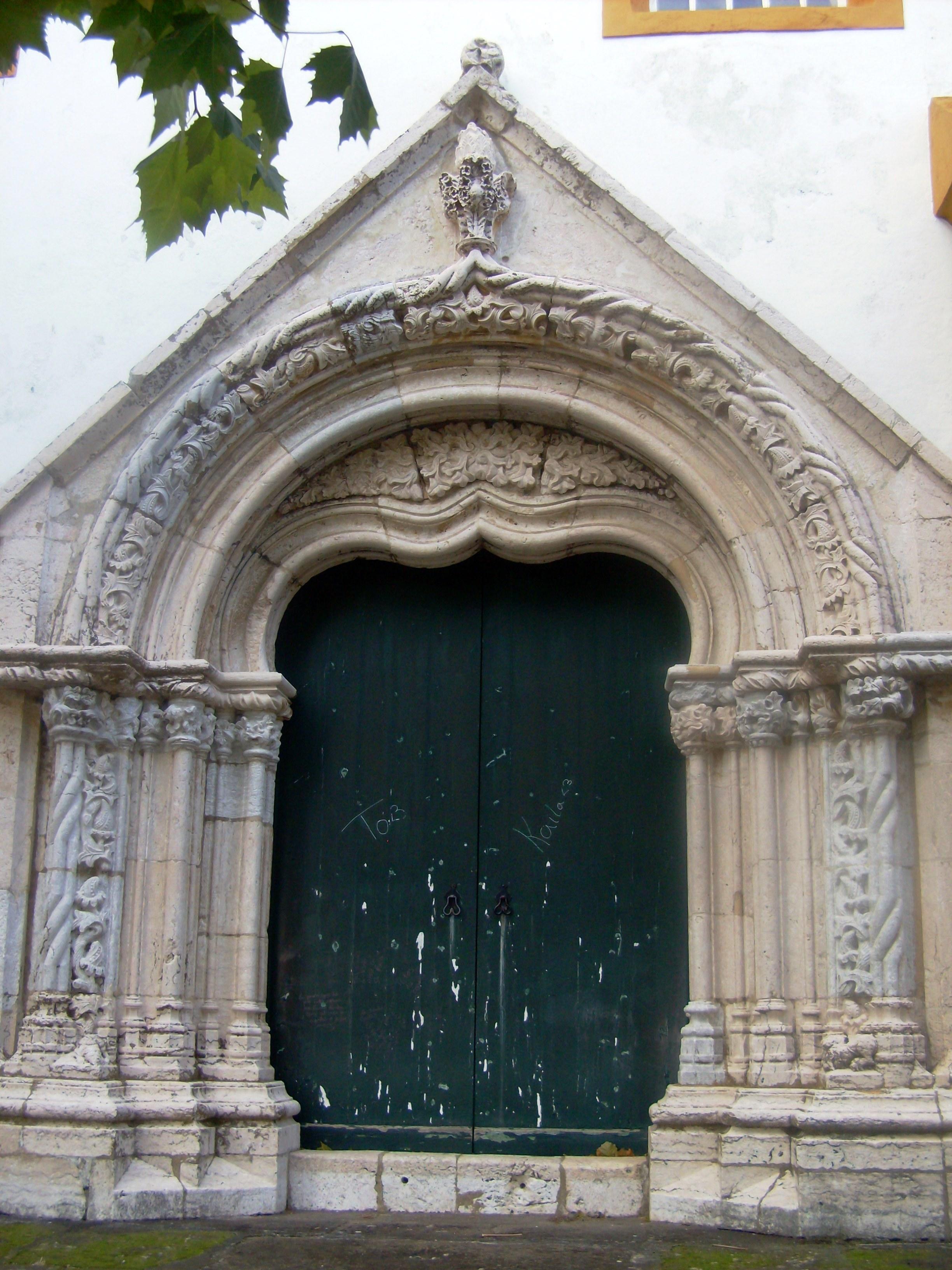 Church of Santa Cruz