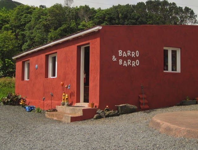 Barro & Barro